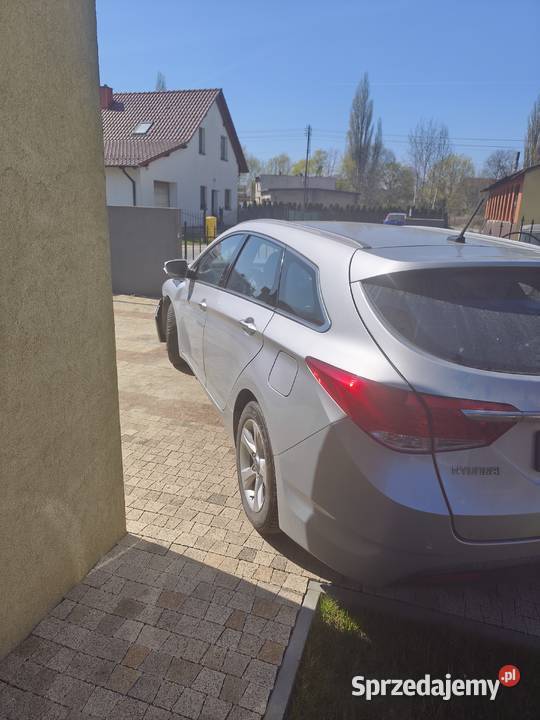 Hyundai i40 16 GDI 2013 kolizji Strzelce Opolskie