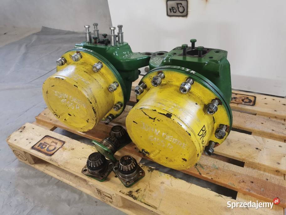 Zwrotnica lewa John Deere 6155 R Typ 750310 3900