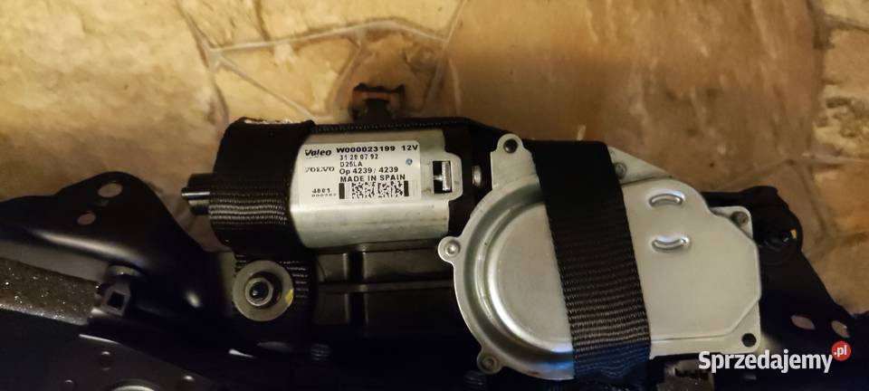 Rama na szybę klapy bagażnika Volvo c30 diesel Lublin