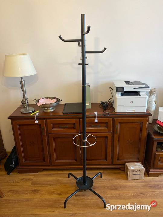 Wieszak wolnostojący czarny z ergonomicznymi 60cm mazowieckie