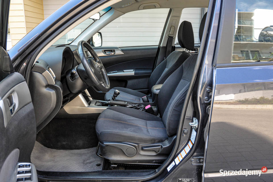 Subaru Forester Salon 2010 r Bezwypadkowy 4x4 Wrocław sprzedam