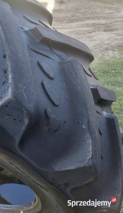 Opona 420 85 28 169 28