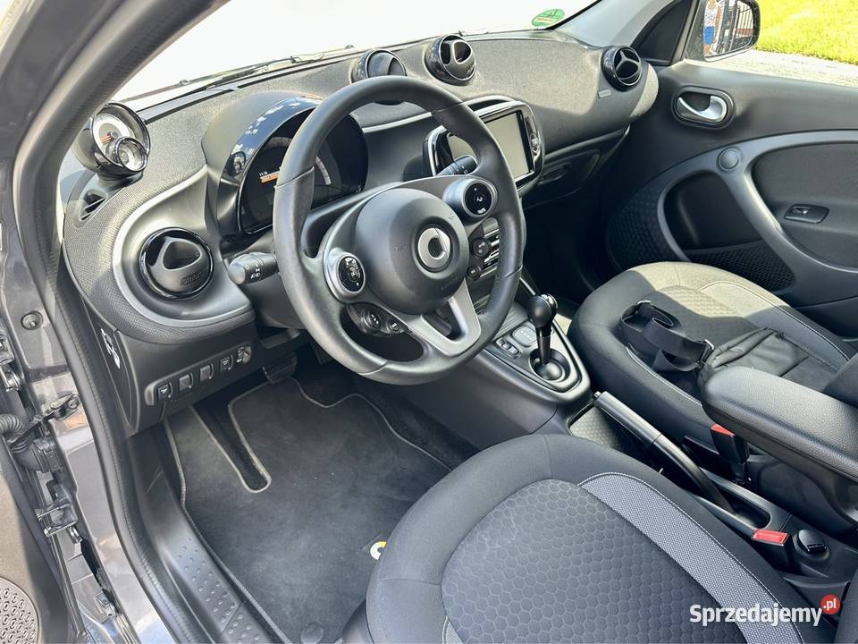 Smart Forfour elektryczny ładowarka 17 2021r