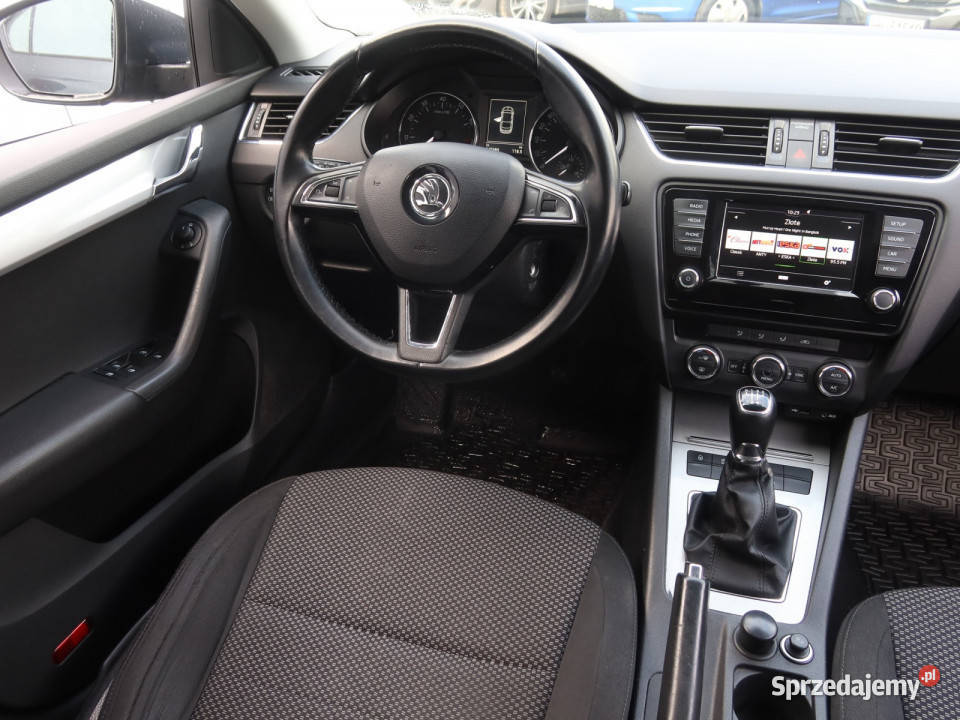 Skoda Octavia 12 TSI tempomat Katowice
