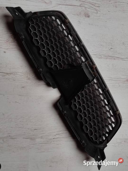 Atrapa grilla grill honeycomb Subaru legacy IV Skoczów sprzedam