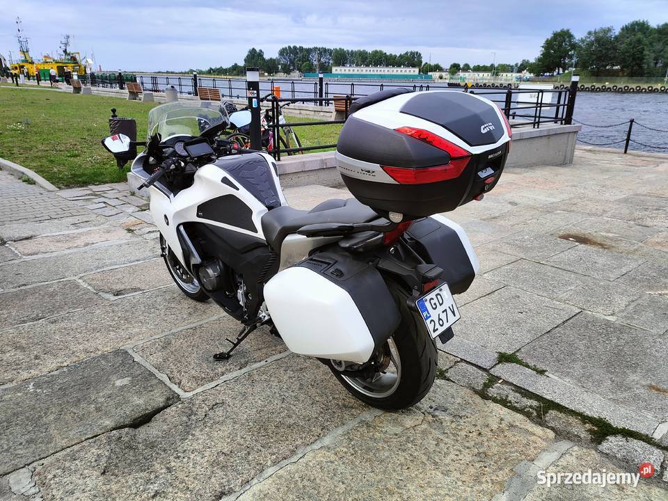 Honda VFR 1200F nieuszkodzony Gdańsk