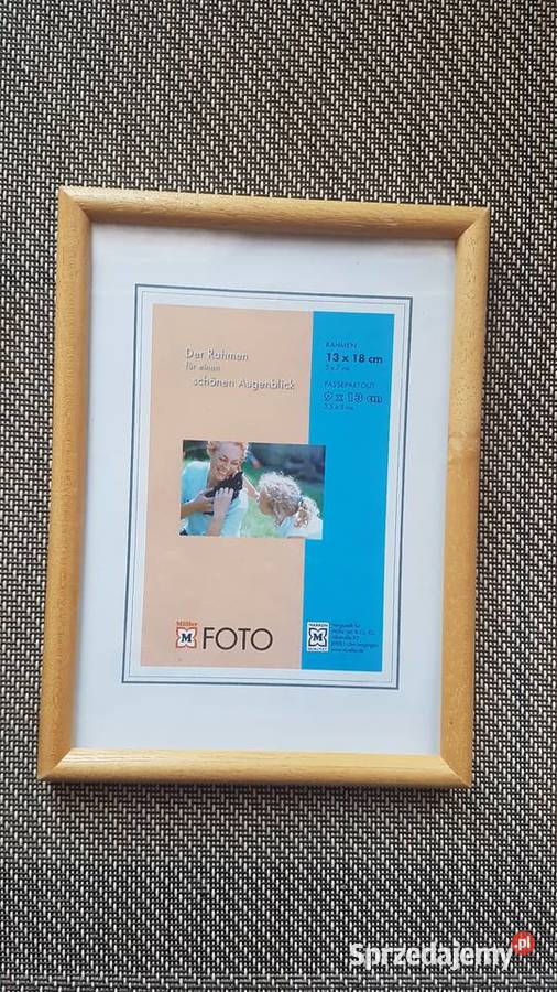 Ramka drewniana na zdjęcia 13x18 Jelenia Góra