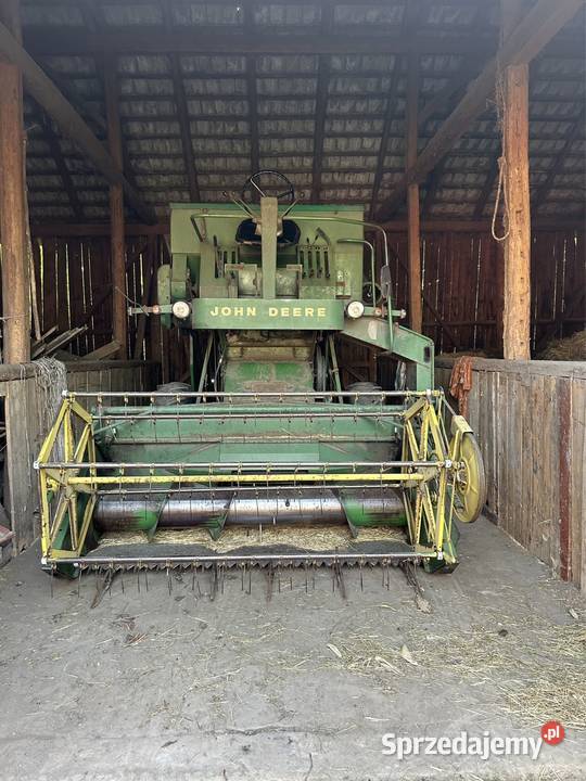 John Deere 330