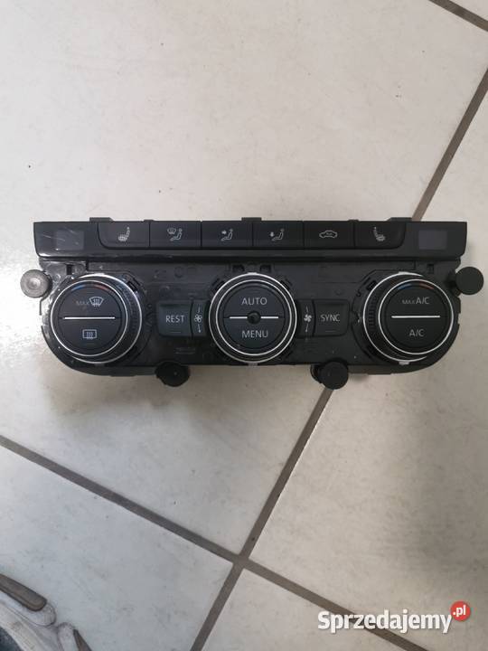 Passat B8 Touran panel klimatyzacji 5G0907044BP Pozostałe Złocieniec
