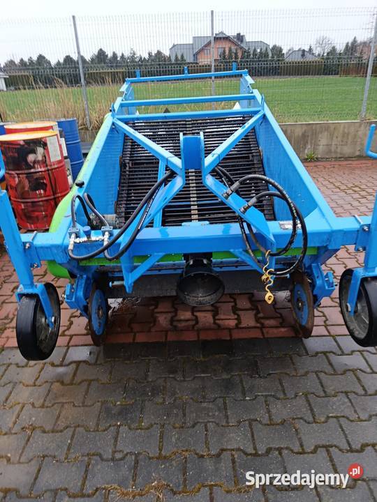 kopaczka do cebuli z kwadratem kopiącym 12m nieuszkodzony Posądza sprzedam
