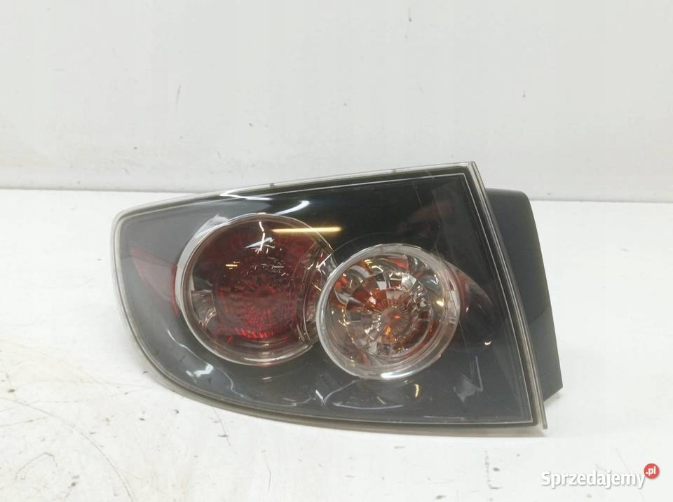 LAMPA TYŁ LEWA EU Mazda 3 I 20032009