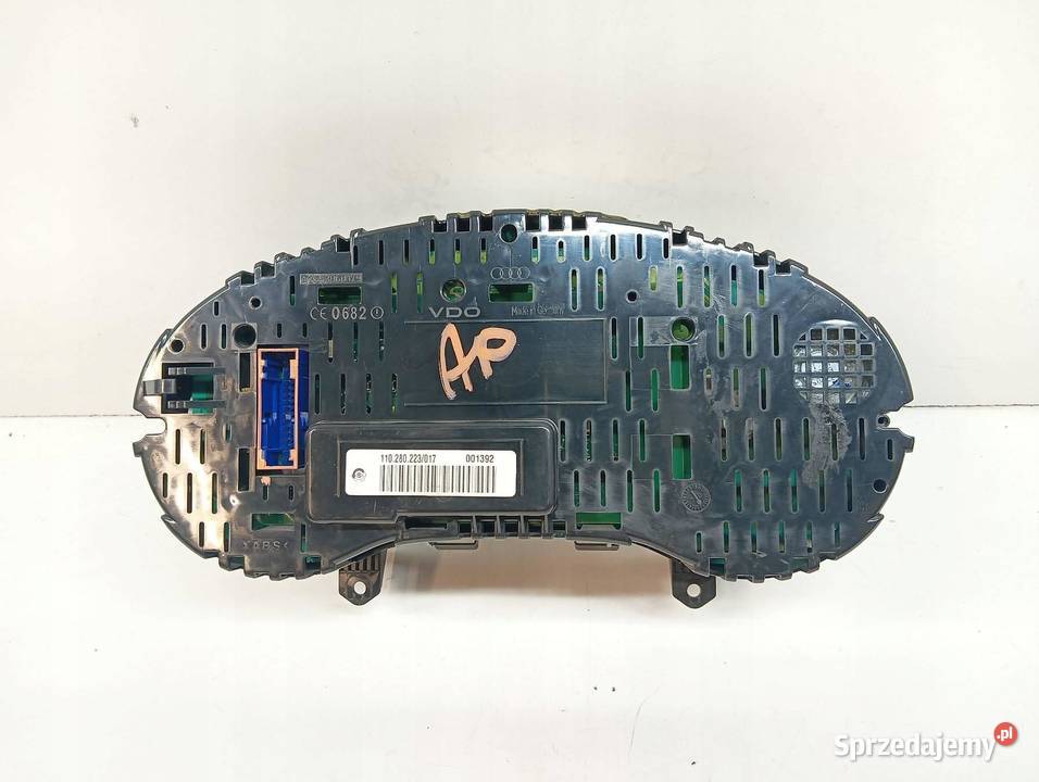 LICZNIK 8P0920930GX 20 FSI 149 Audi A3 II Rok produkcji 2003 świętokrzyskie sprzedam