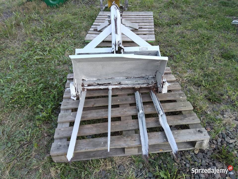 TurPodnośnik na tył Do Ciągnika Poddębice sprzedam