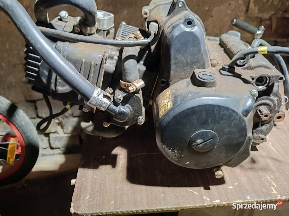 Sprzedam silnik Moretti 130 wielkopolskie sprzedam