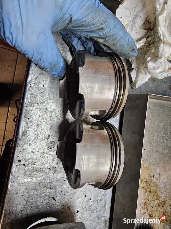 Kawasaki GPZ 500 cylindry tłoki cylinder tłok dolnośląskie Jelenia Góra