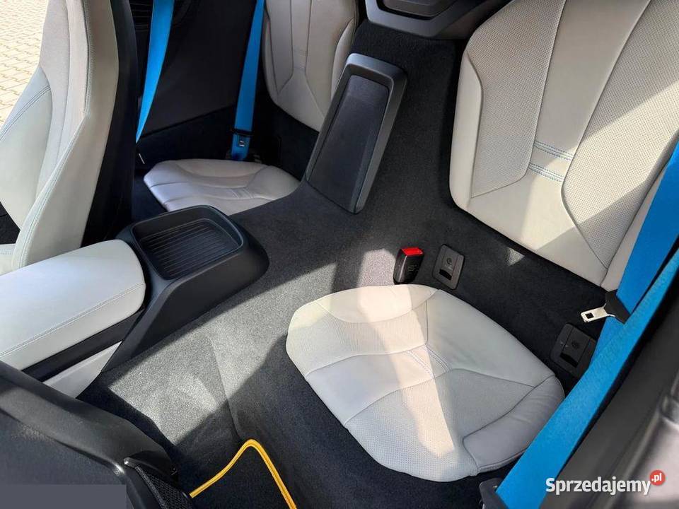 BMW i8 Coupe 15 Hybryda PlugIn 231 4x4 2015r automatyczna Krotoszyn