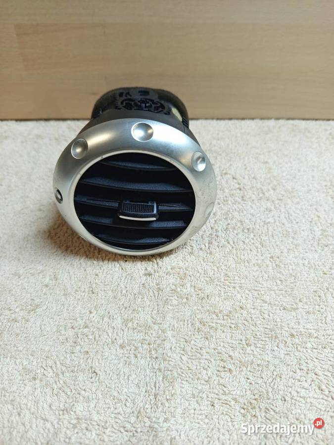 kratka nawiewu Audi TT Mk1 8n osobowe Mrągowo