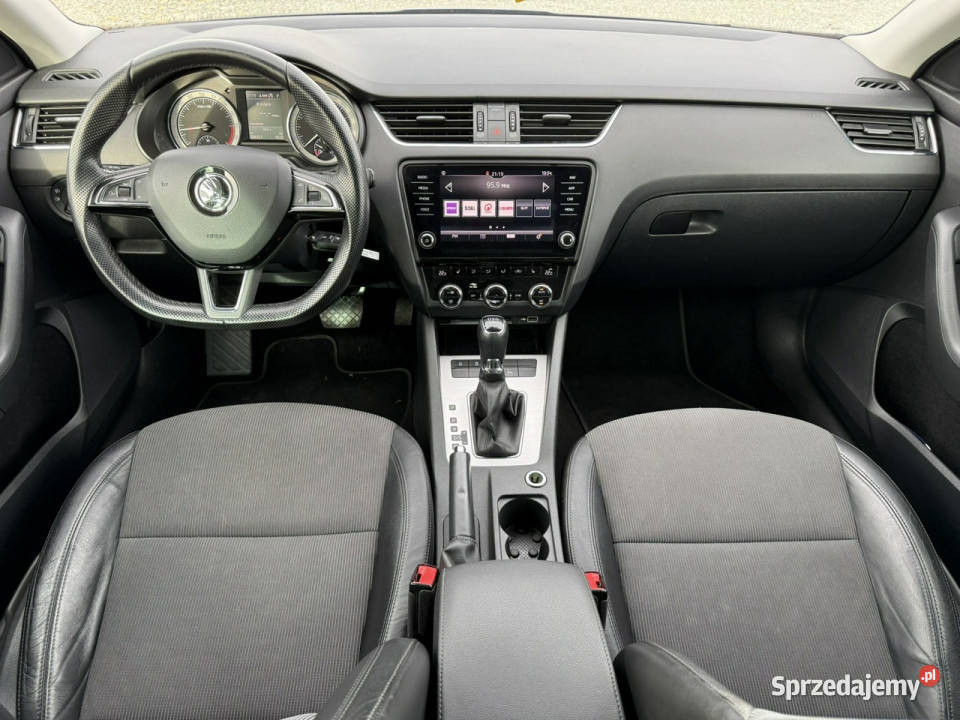 koda Octavia 16TDi 115 2018r DSG Ambition Wrocław sprzedam