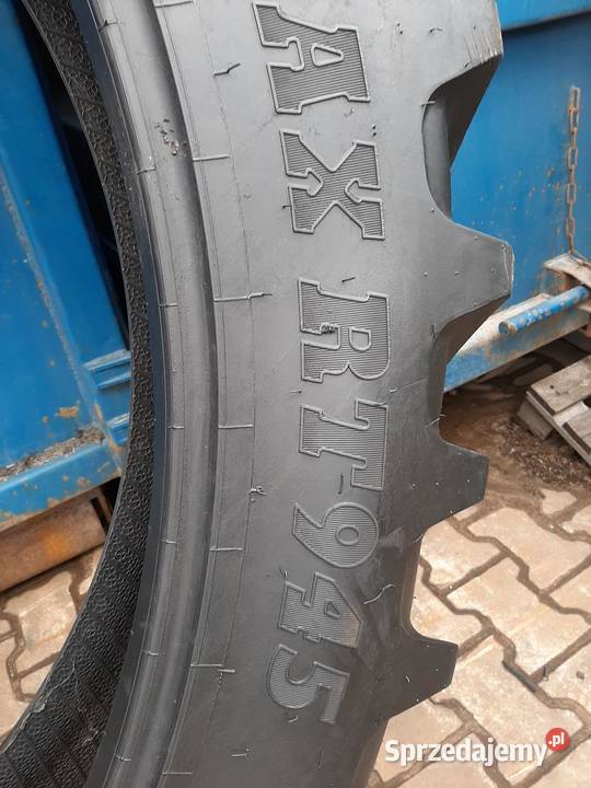 Opona używana rolnicza 32090R50 124R50 BKT Opony Zaścianki