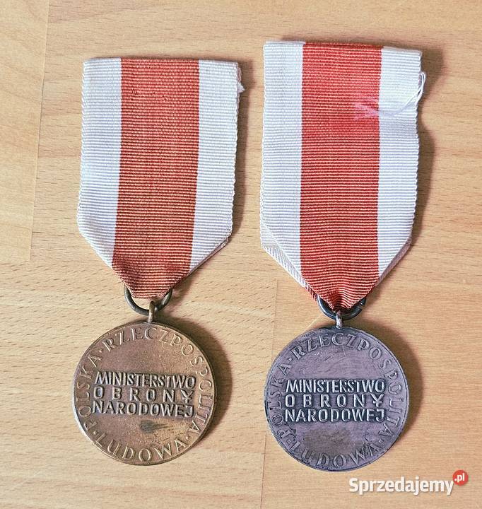 Medal zasługi obronności kraju brązowy i srebrny małopolskie Kraków