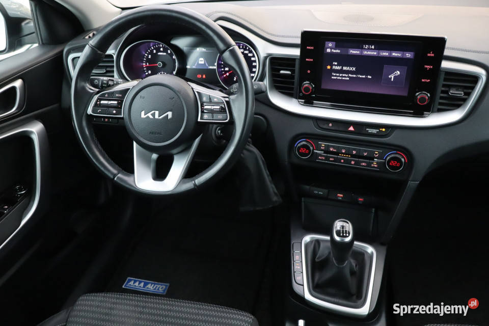 Kia Ceed 15 TGDI MHEV szary Zabrze sprzedam