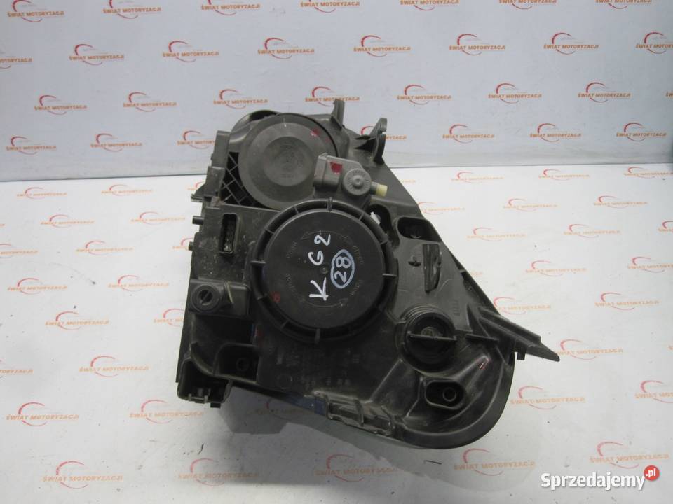 NISSAN QASHQAI I LIFT 12r lampa prawa przód Motoryzacja świętokrzyskie Kielce