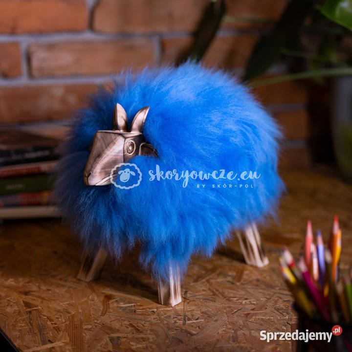 Krzesło baranek dekoracyjny niebieski