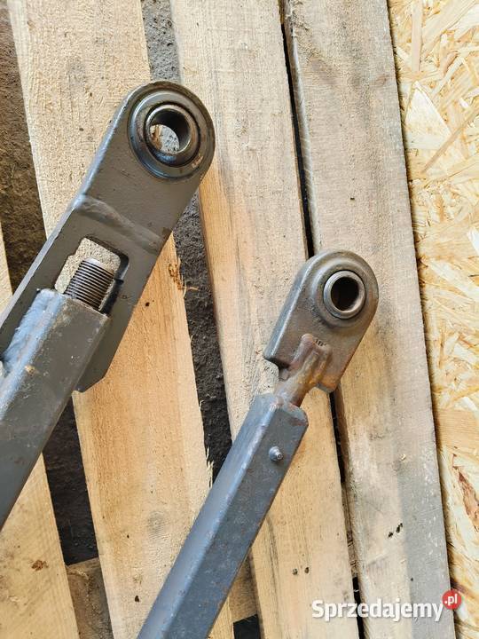 Claas Axion 840 CMatic 2013r 240 A31 Wspornik