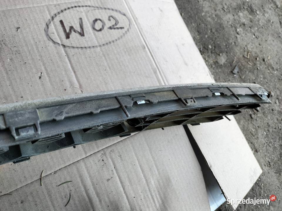AUDI A38L A3 8L ATRAPA ATRAPKA ZDERZKA GRILL sprzedam