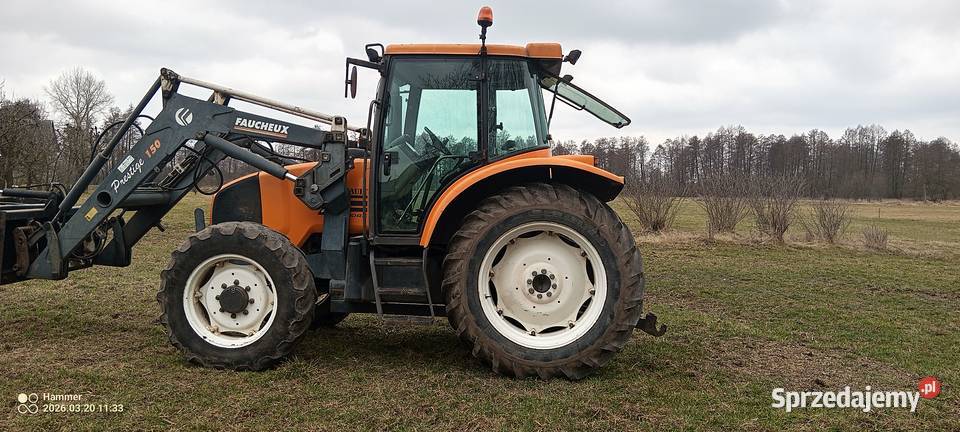 Renault Ares 550RX Łuków