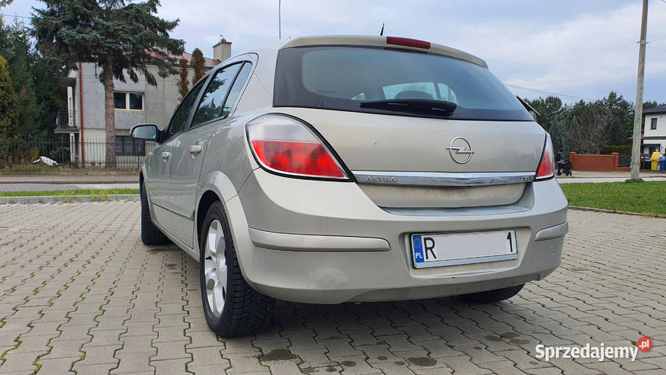 Opel Astra H 2005r hatchback 18 16V 125 benzyna radio Rzeszów