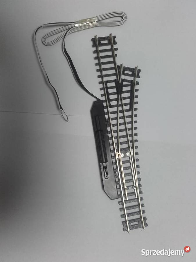 Zwrotnica elektryczna prawa H0 piko