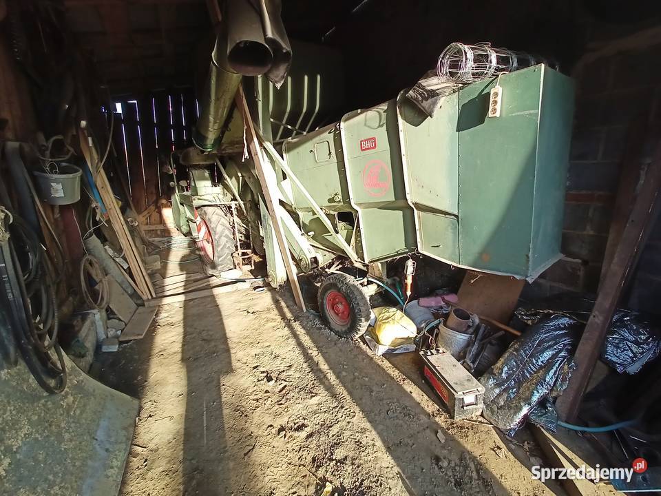 Kombajn Claasgarażowany inne części rolnicze Kombajny Nowy Żmigród