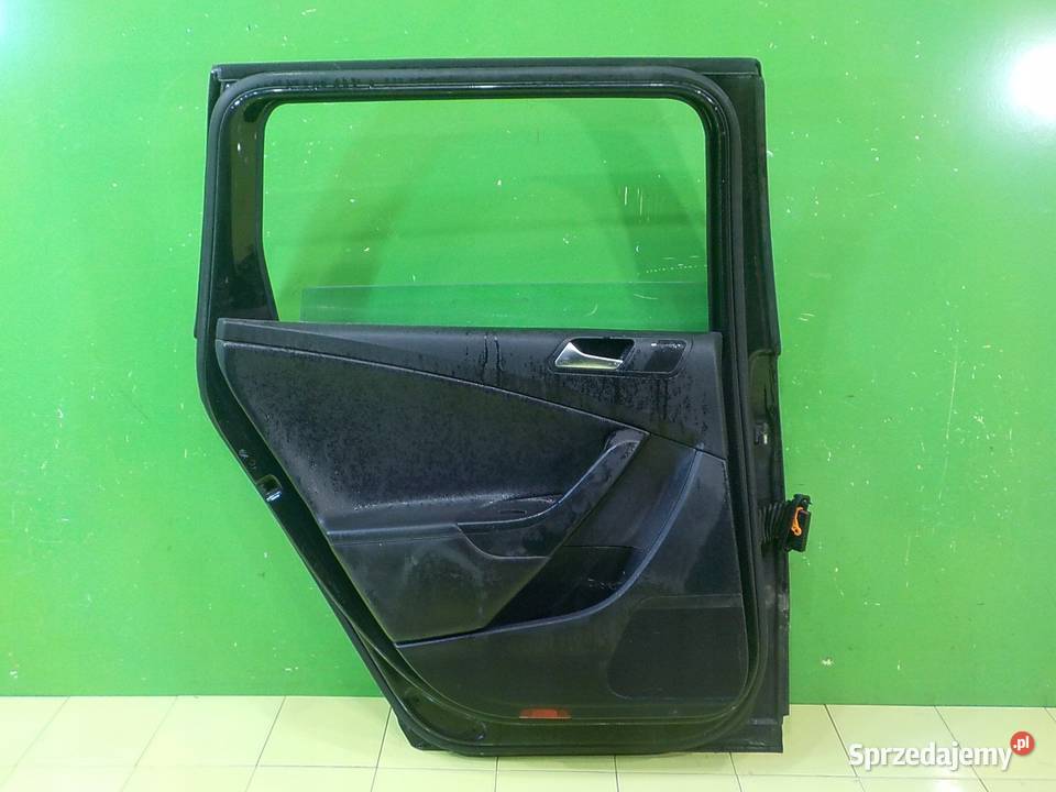 VW PASSAT B6 20 TDI 10r KOMBI drzwi lewe tyl mazowieckie Suków