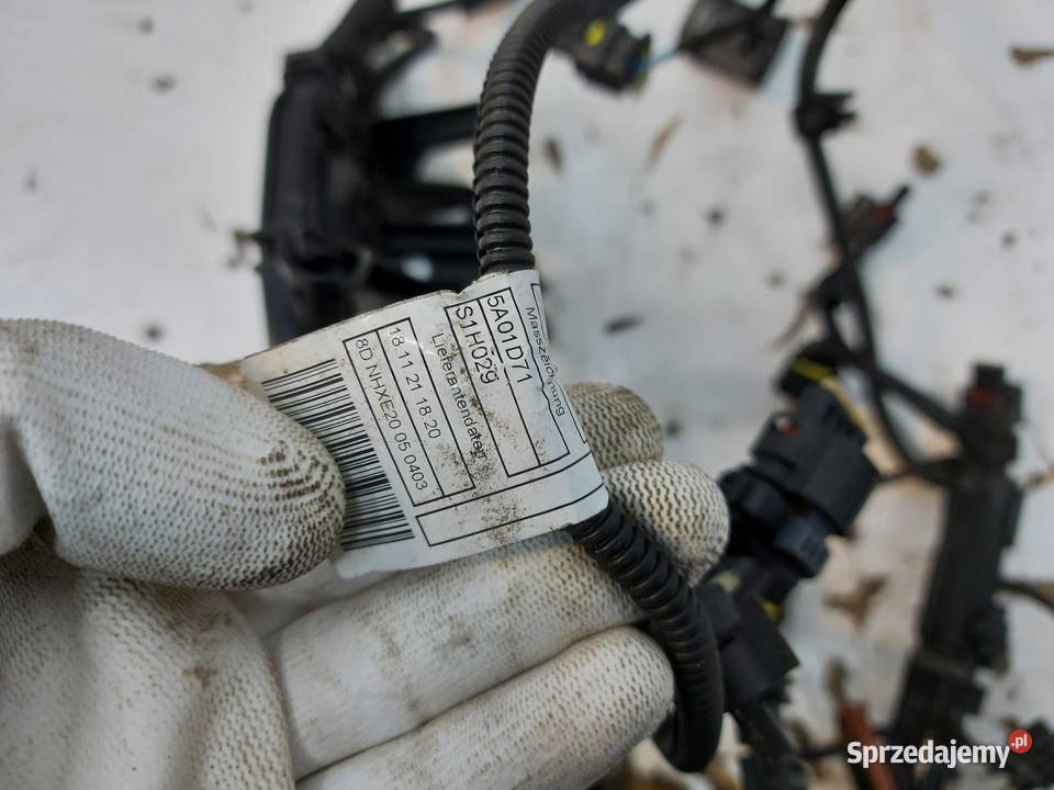 BMW G21 G20 330e instalacja kable wiązka na