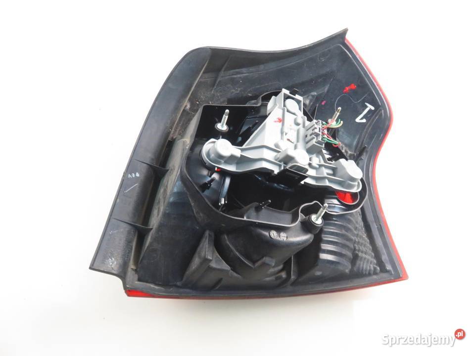 LAMPA LEWA TYLNA TOYOTA COROLLA E12 8155002300 Części samochodowe