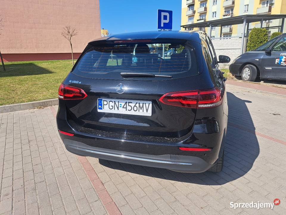 Piękna b klasa w247 z niskim przebiegiem centralny zamek Trzemeszno