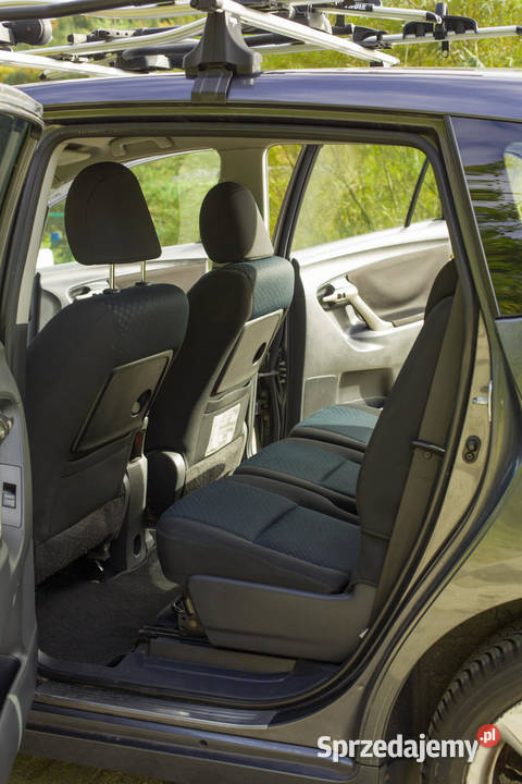 Toyota Verso 18 benzyna 7 Osób Thule Nowe Opony Gdynia