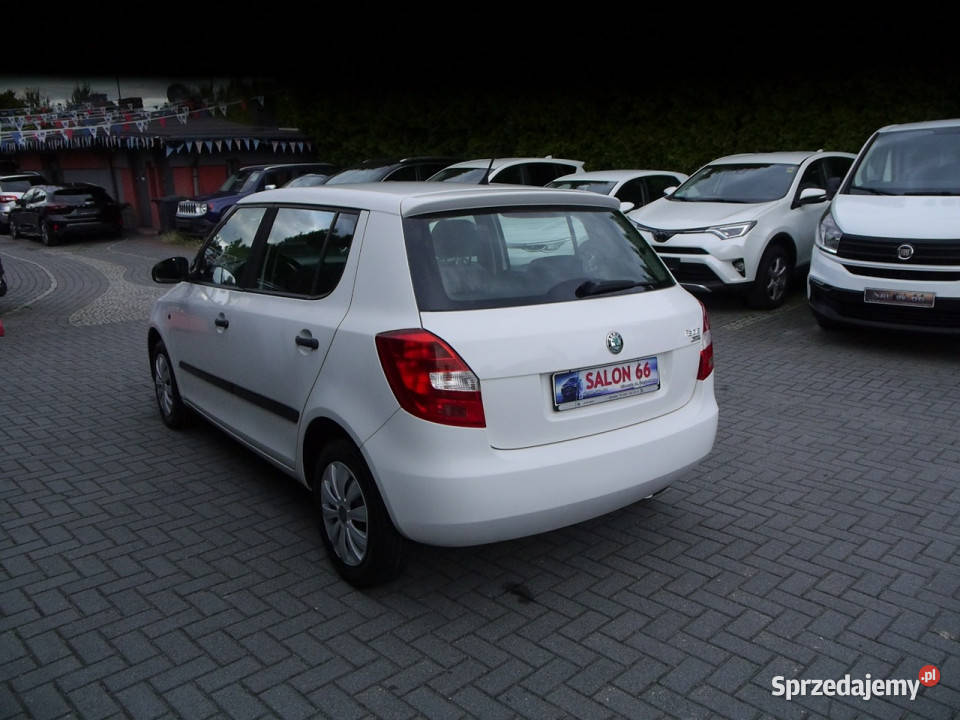 koda Fabia 12mpi Stan b nowy rozrząd Gwarancja kurtyny powietrzne Częstochowa