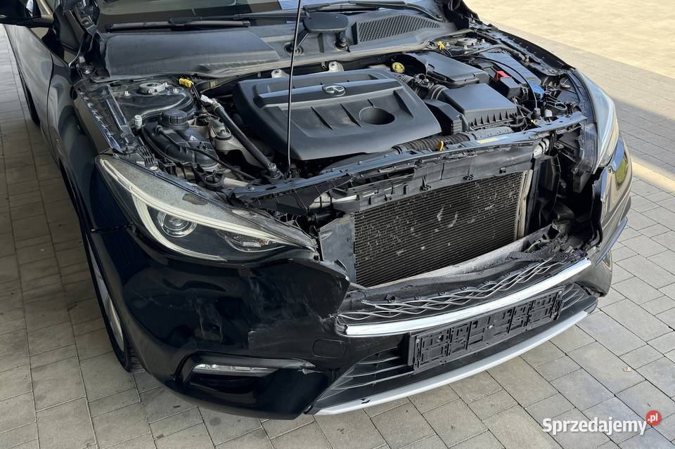 Infiniti Q30 15 d automat LED nawigacja radar Rzeszów