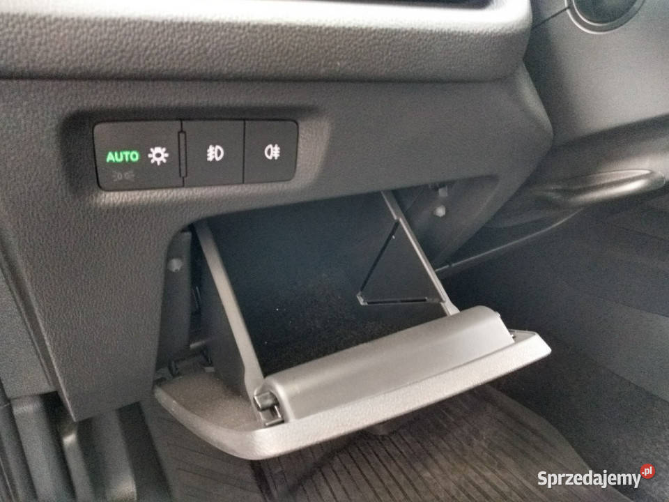 koda Octavia 15 TSI 150 ambition led czujniki tempomat Tychy