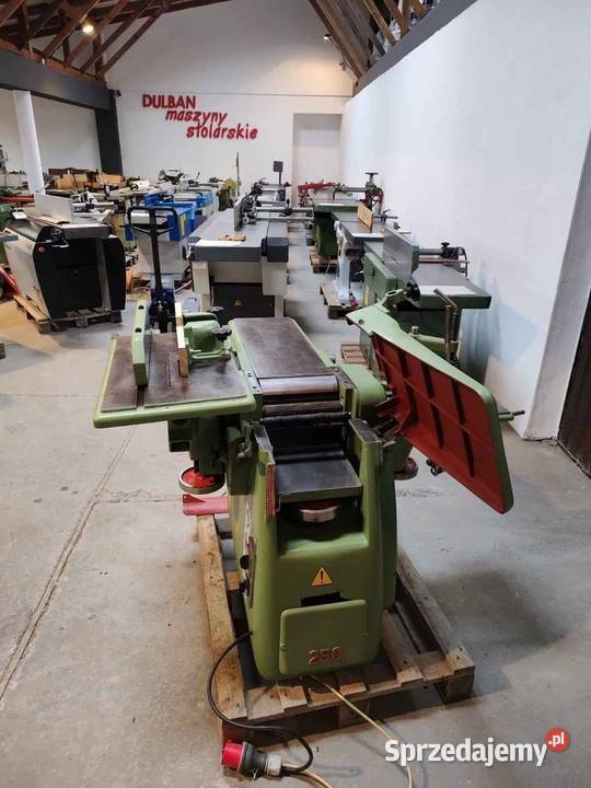 Wieloczynnościowa wyrówniarka Kalwaria Zebrzydowska