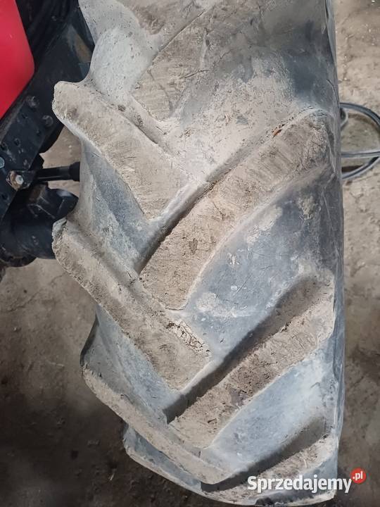 valtra a95 Rolnictwo Barwinek
