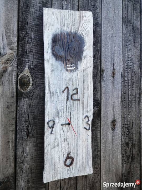 Zegar wykonany ze starej deski ALIEN SKULL Szczecinek