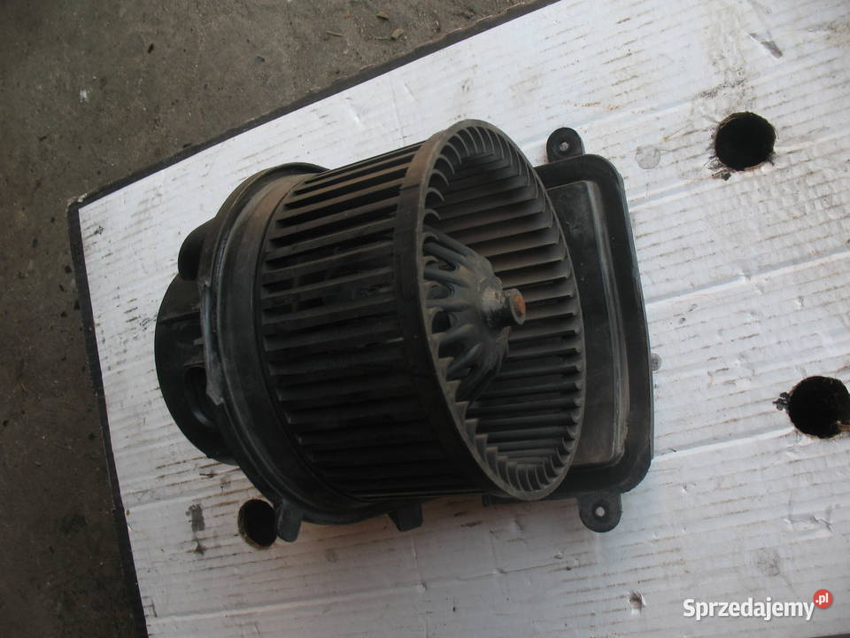 wentylator dmuchawy renault clio II Ogrzewanie, wentylacja i klimatyzacja Lublin