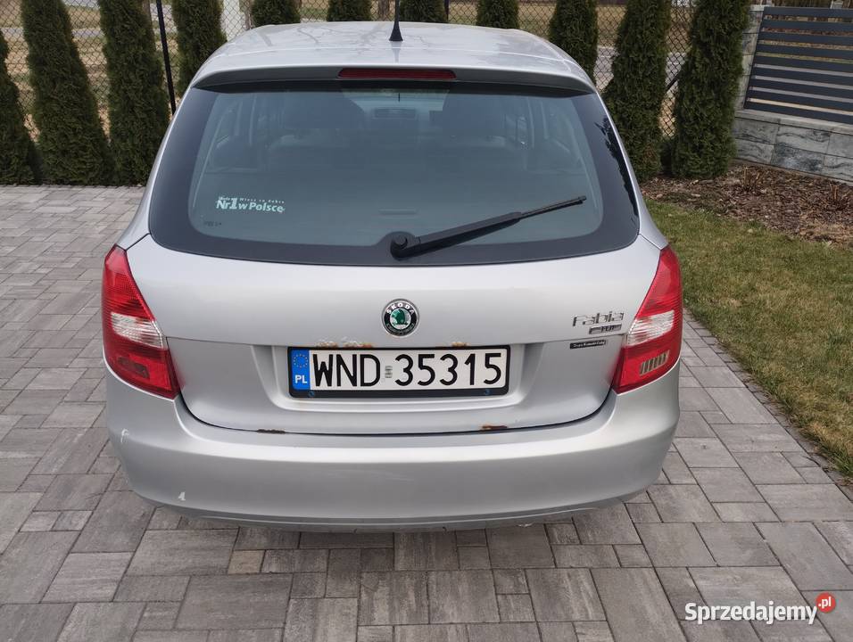 Skoda Fabia COMBI 16 TDI DPF 2010 Srebrna Leoncin