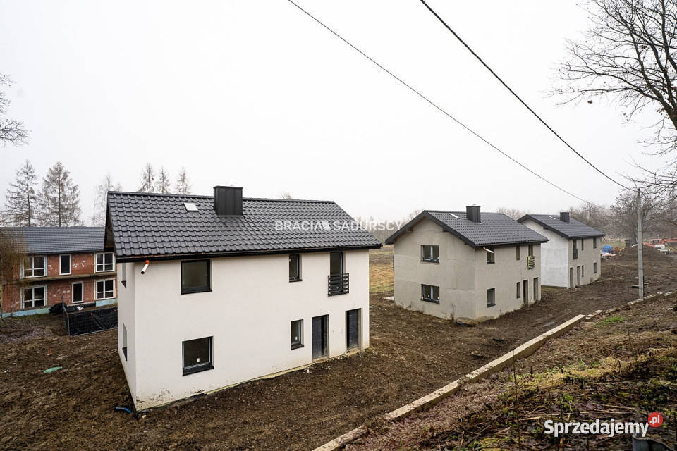 sprzedaży mieszkania 68m2 3 pokojowe Podolany 68m2