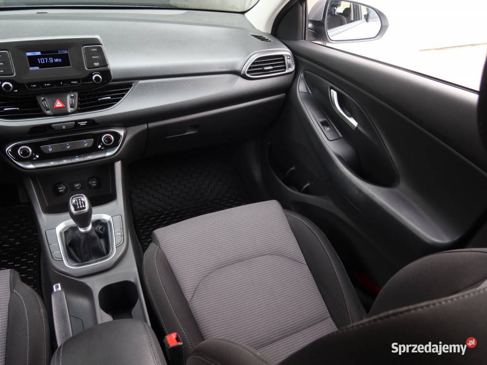 Hyundai i30 15 DPI Katowice sprzedam