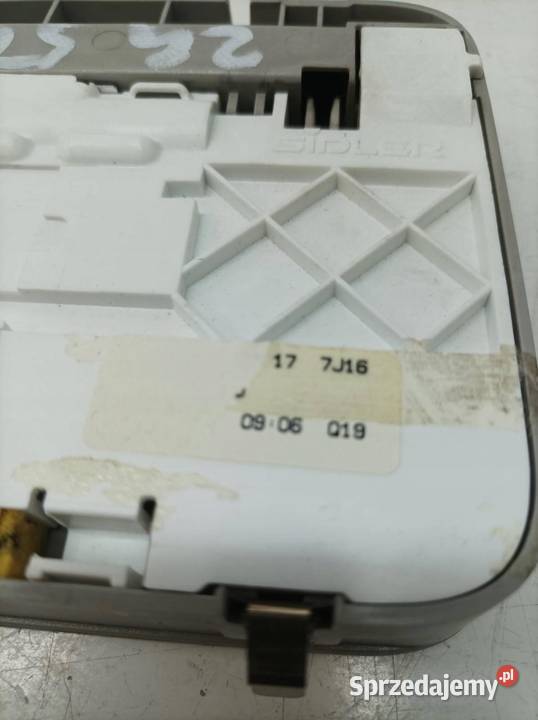 LUSTERKO PODSUFITKI KPL 2218101817 MercedesBenz sprzedam