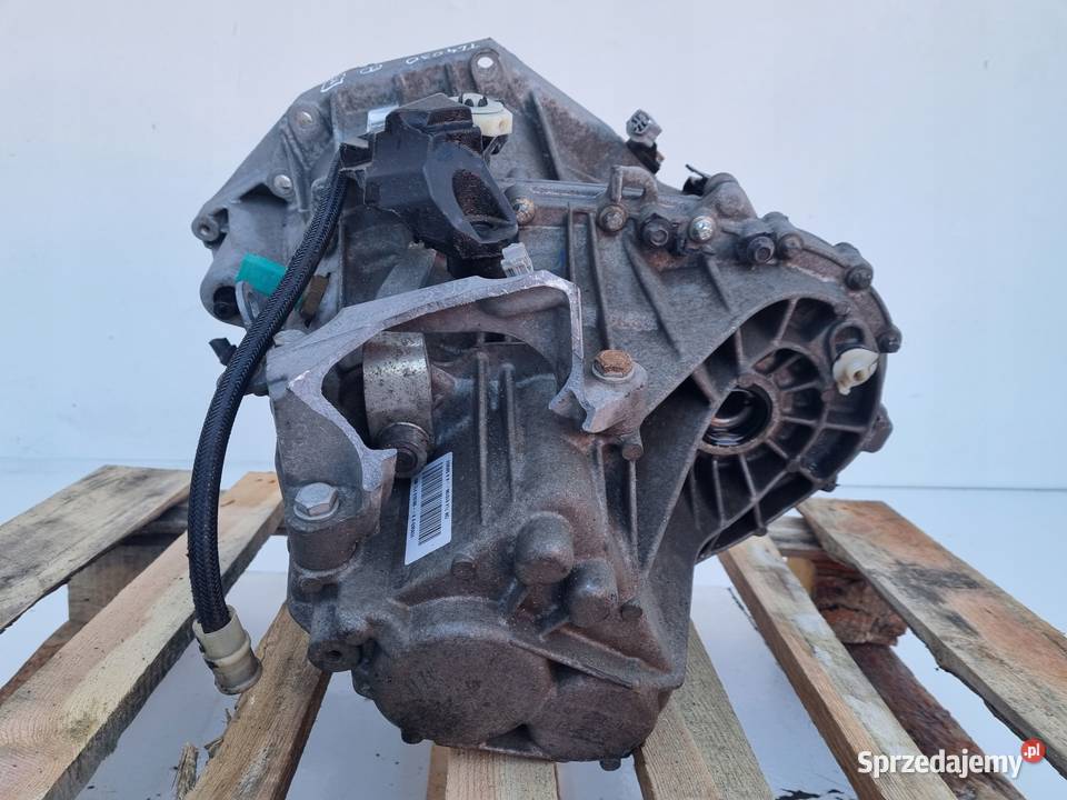 SKRZYNIA BIEGÓW Renault Megane III 16 16V Rudka